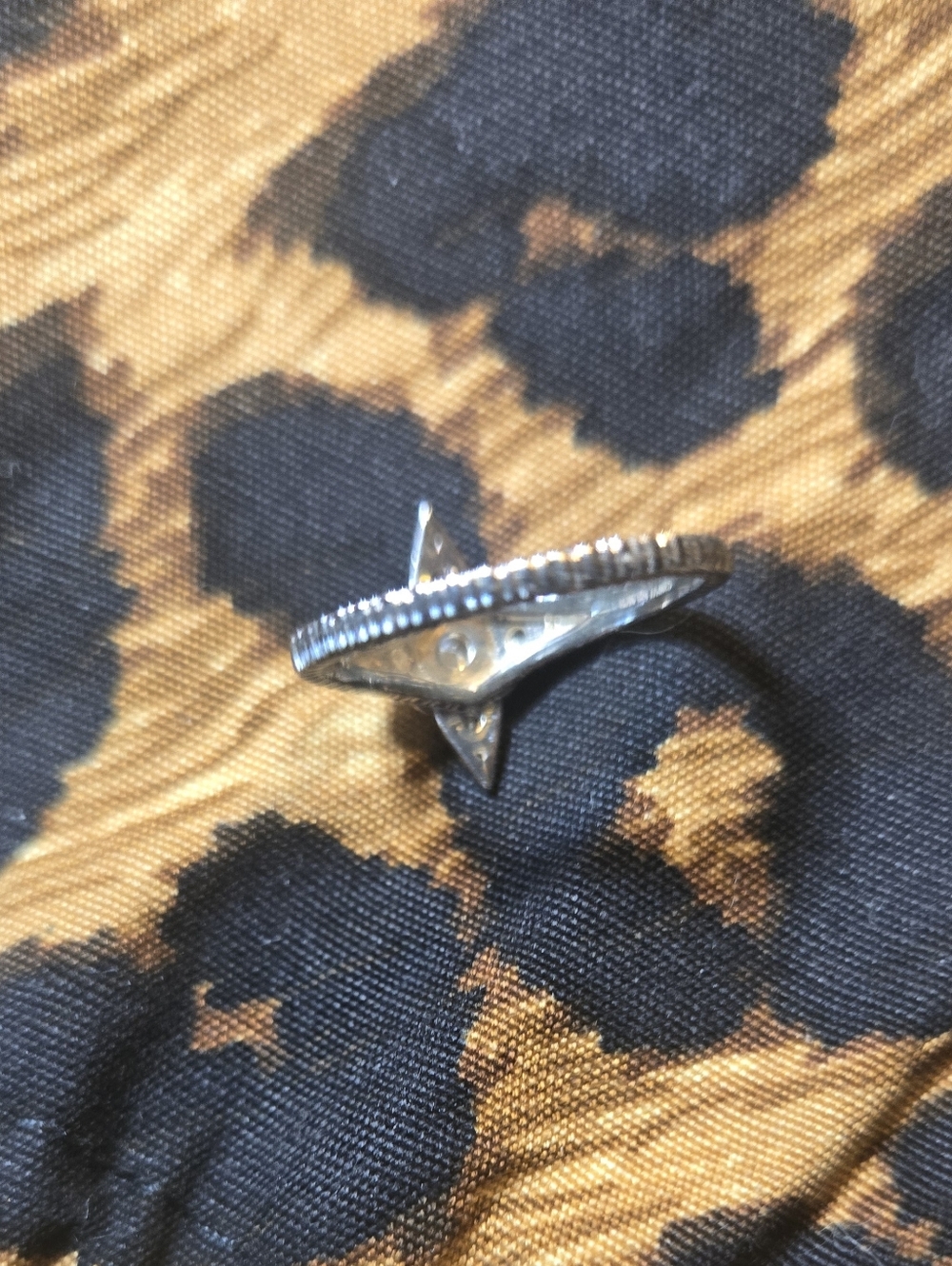 Raven James - Silver Nova Ring - Picture 15 of 16
